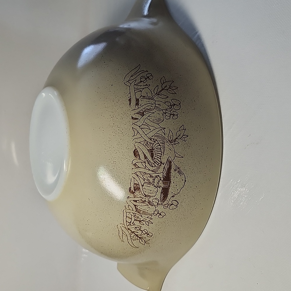 #1) Vintage Pyrex forest fancies mushrooms Cinderella nesting  bowl 443-2.5l